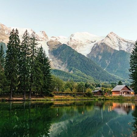 Apartment Au Bon Coin - Luxury Chamonix Hidden Haven, Mont Blanc View, Hot Tub And Garden מראה חיצוני תמונה