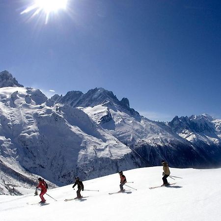 Apartment Au Bon Coin - Luxury Chamonix Hidden Haven, Mont Blanc View, Hot Tub And Garden מראה חיצוני תמונה