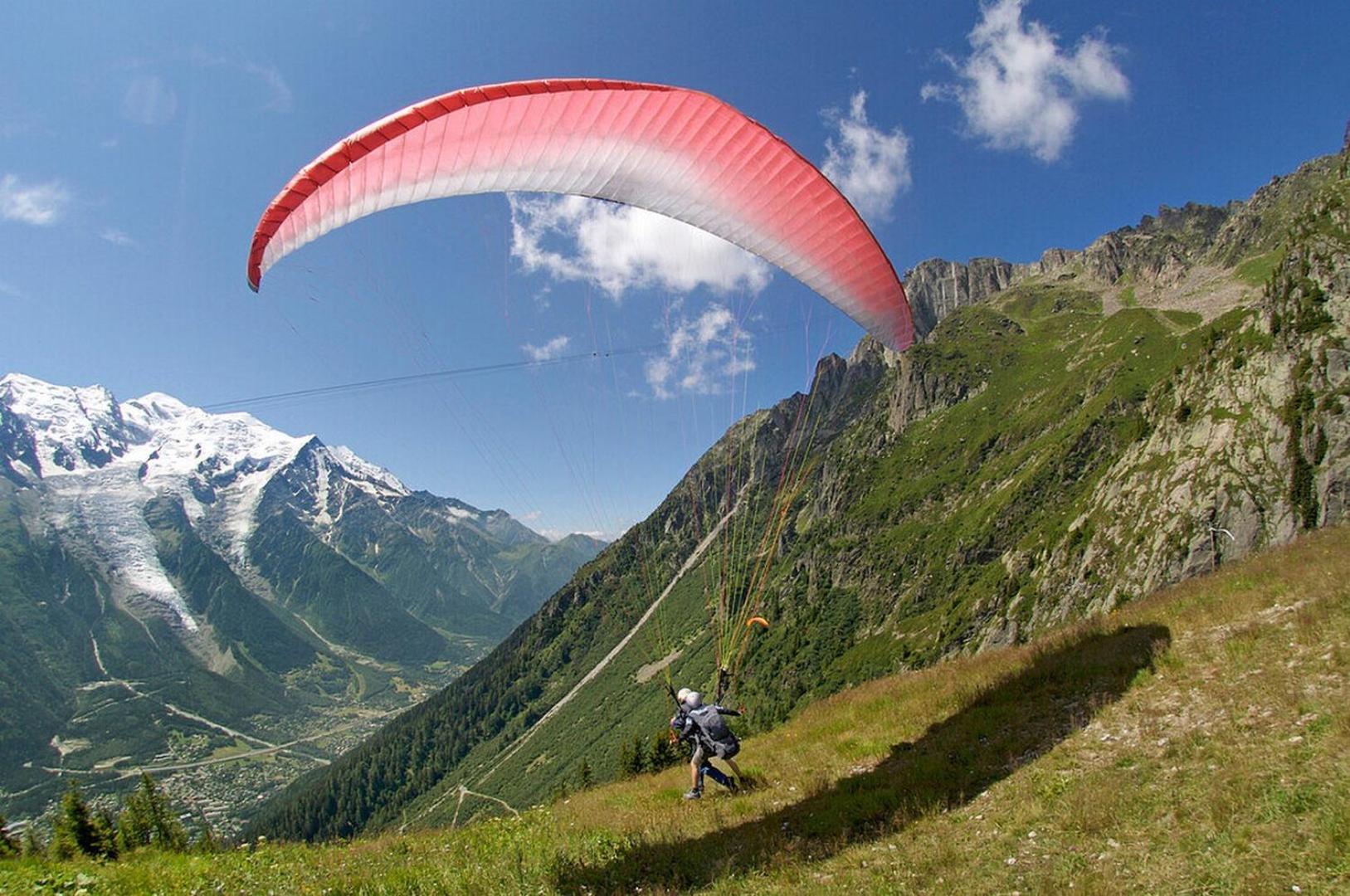 Apartment Au Bon Coin - Luxury Chamonix Hidden Haven, Mont Blanc View, Hot Tub And Garden מראה חיצוני תמונה