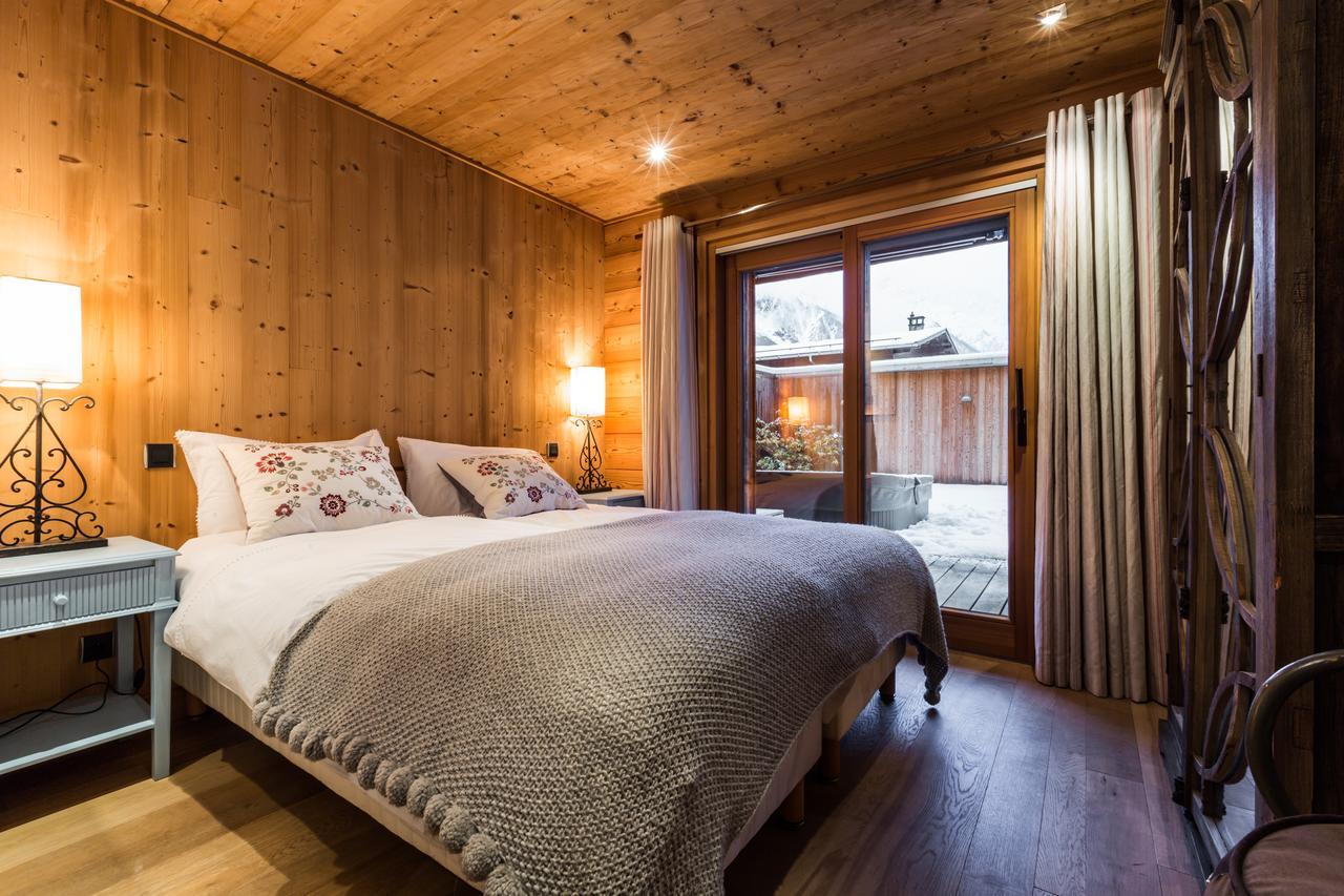 Apartment Au Bon Coin - Luxury Chamonix Hidden Haven, Mont Blanc View, Hot Tub And Garden מראה חיצוני תמונה